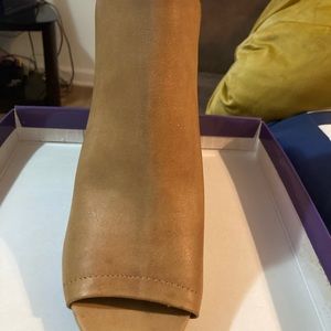Madden Girl FIZZLE Cognac Par open toe heeled ankle boot. Size 8.5.NEVER WORN.